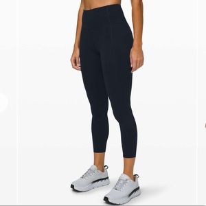 Lululemon To the Beat 24” Leggings True Navy Sz 4